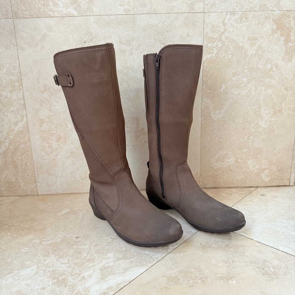 Rockport Brown Leather Tall Riding Boots 7.5 Zip Comfort Block Heel